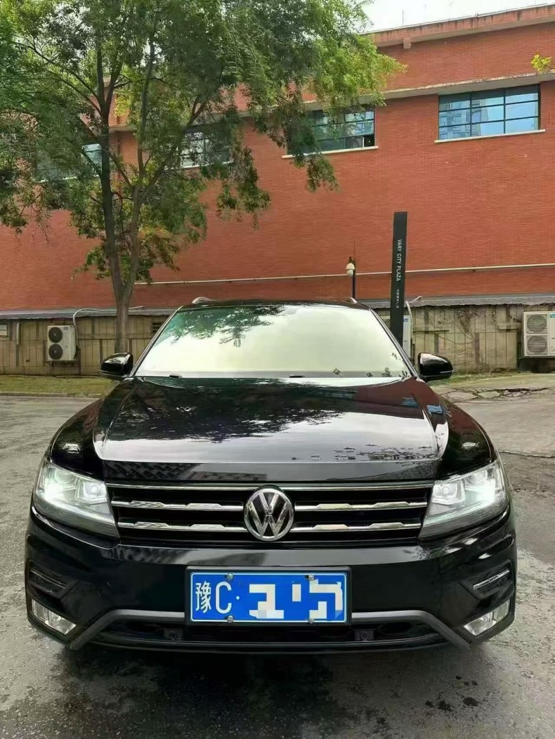 成都19年大众途观1
