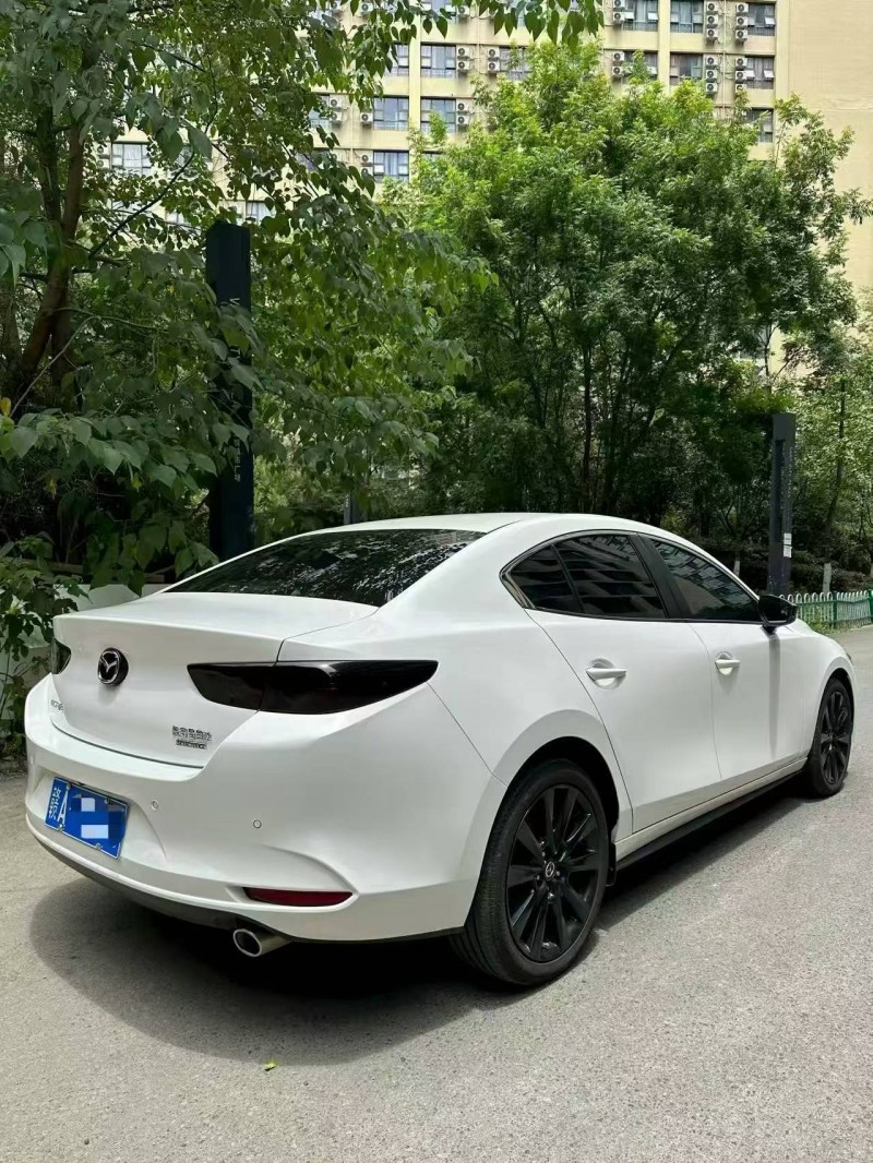 成都24年马自达昂克赛拉7