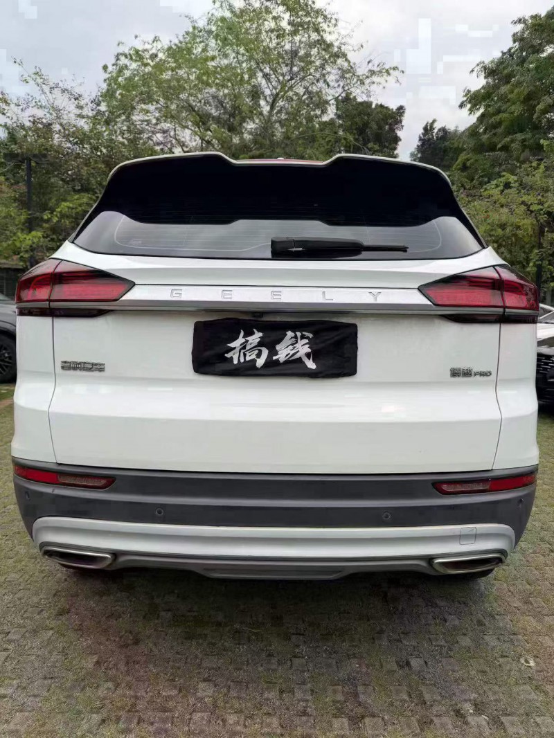 东莞12年吉利博越6