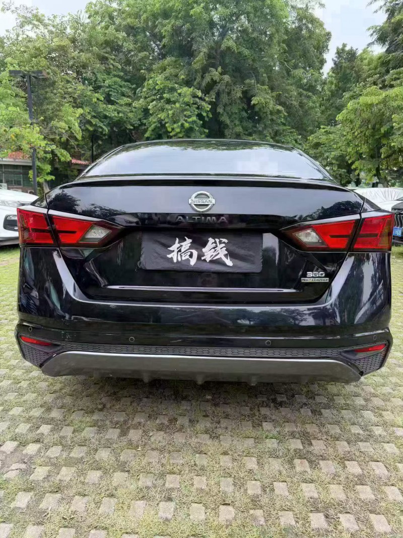 东莞21年日产天籁7