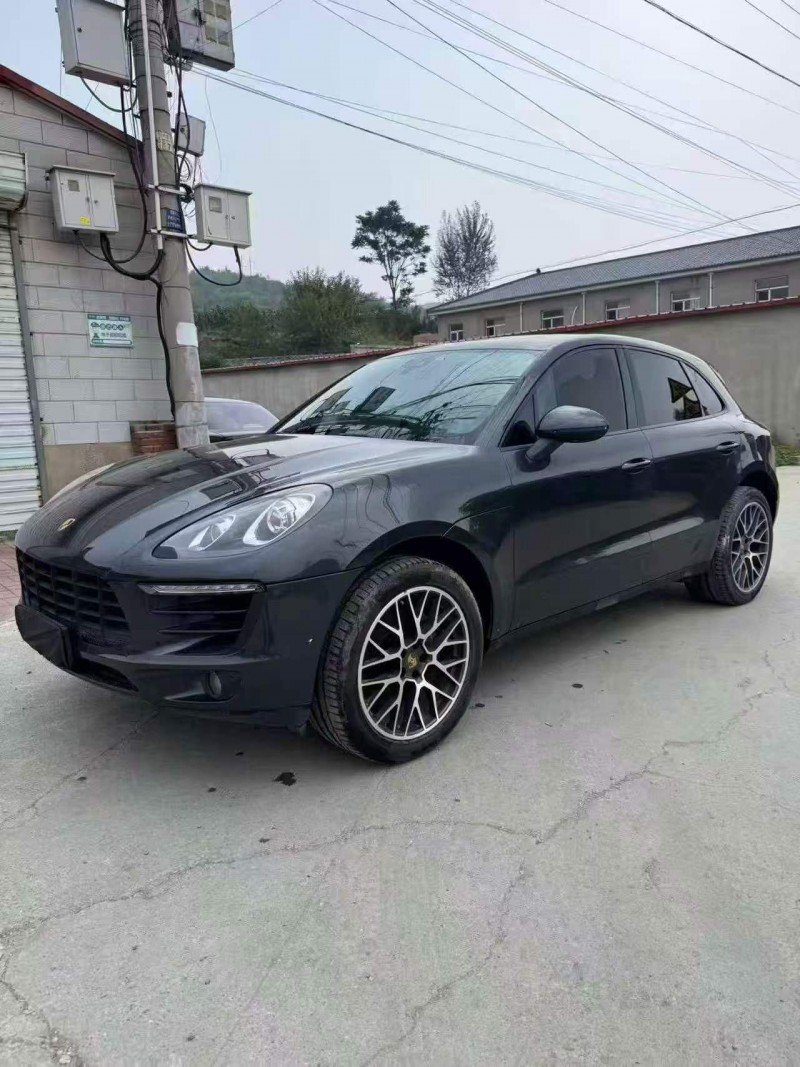 秦皇岛17年保时捷Macan3