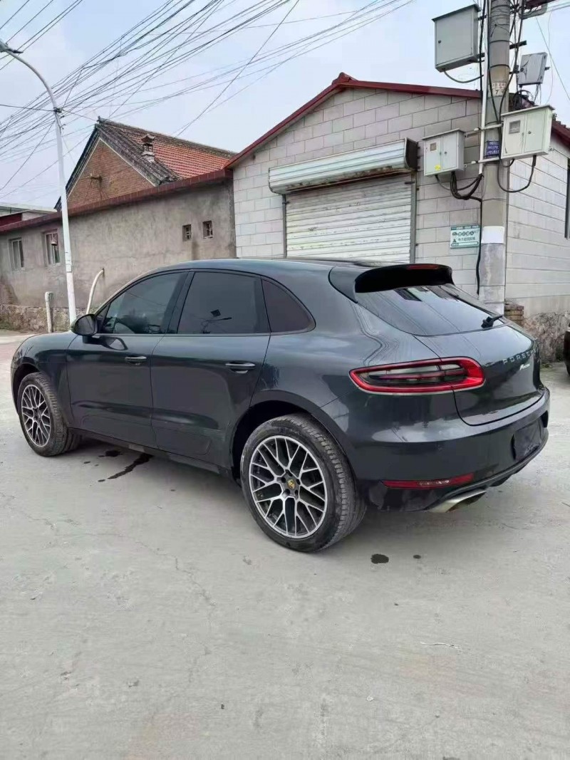 秦皇岛17年保时捷Macan7