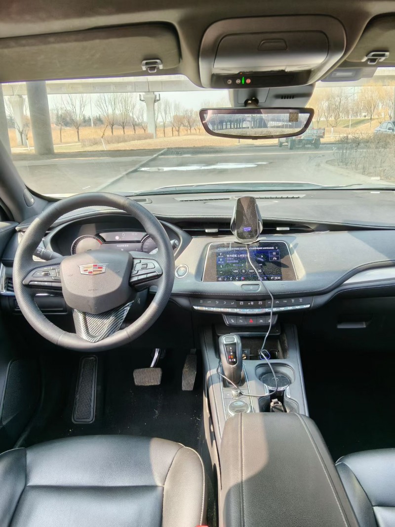 青岛20年凯迪拉克XT45