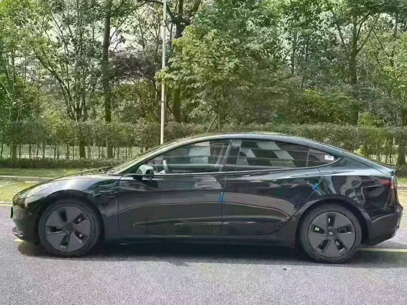 广州23年特斯拉MODEL 34