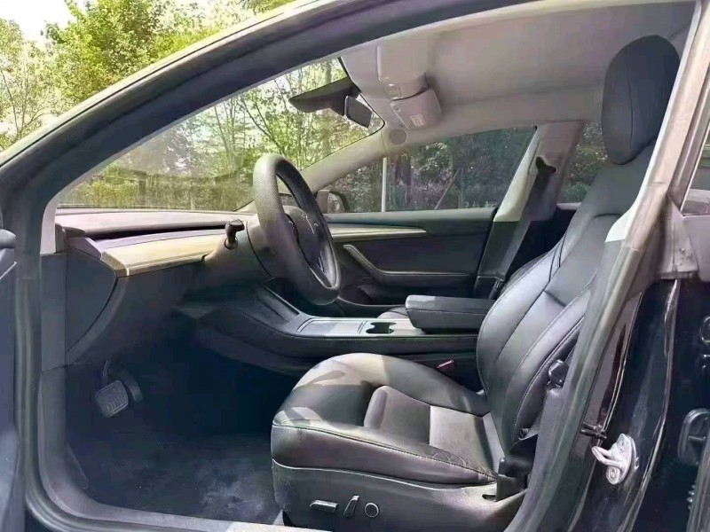 广州23年特斯拉MODEL 37