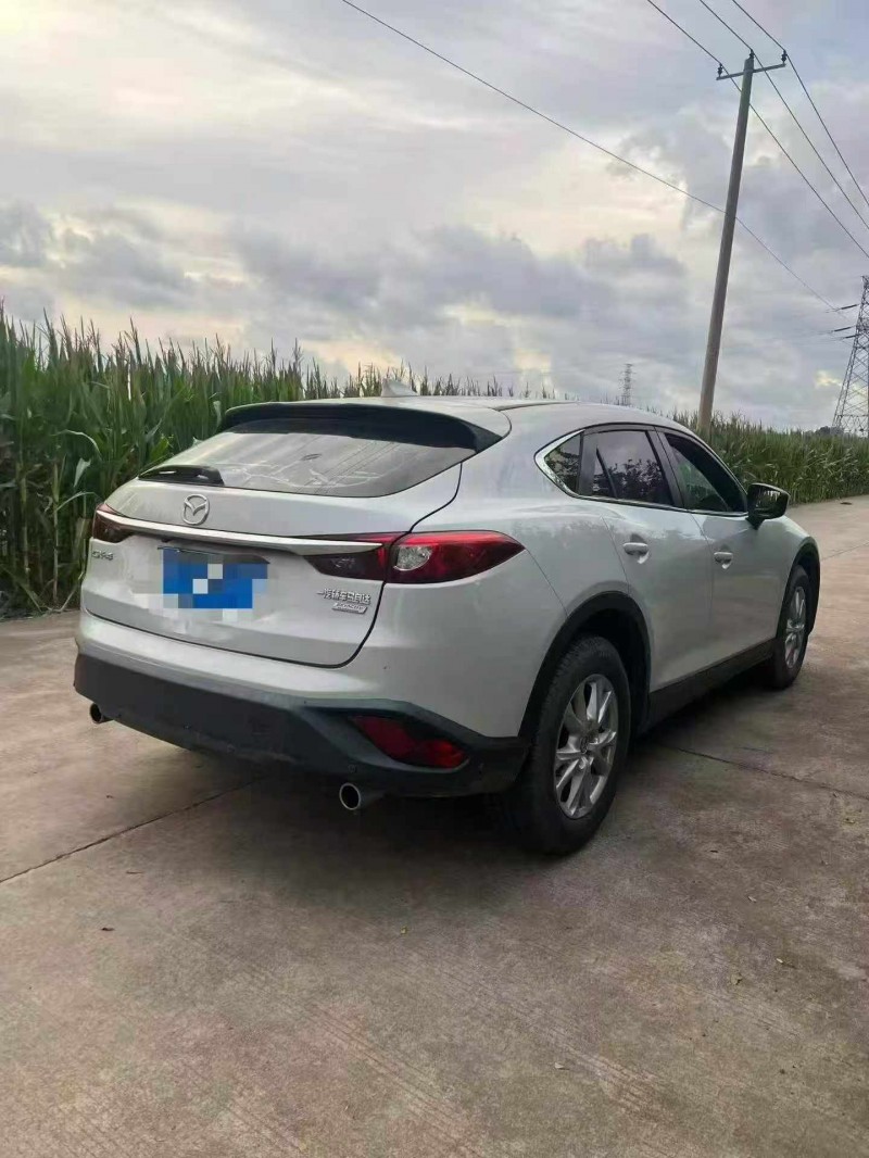 苏州18年马自达CX-48