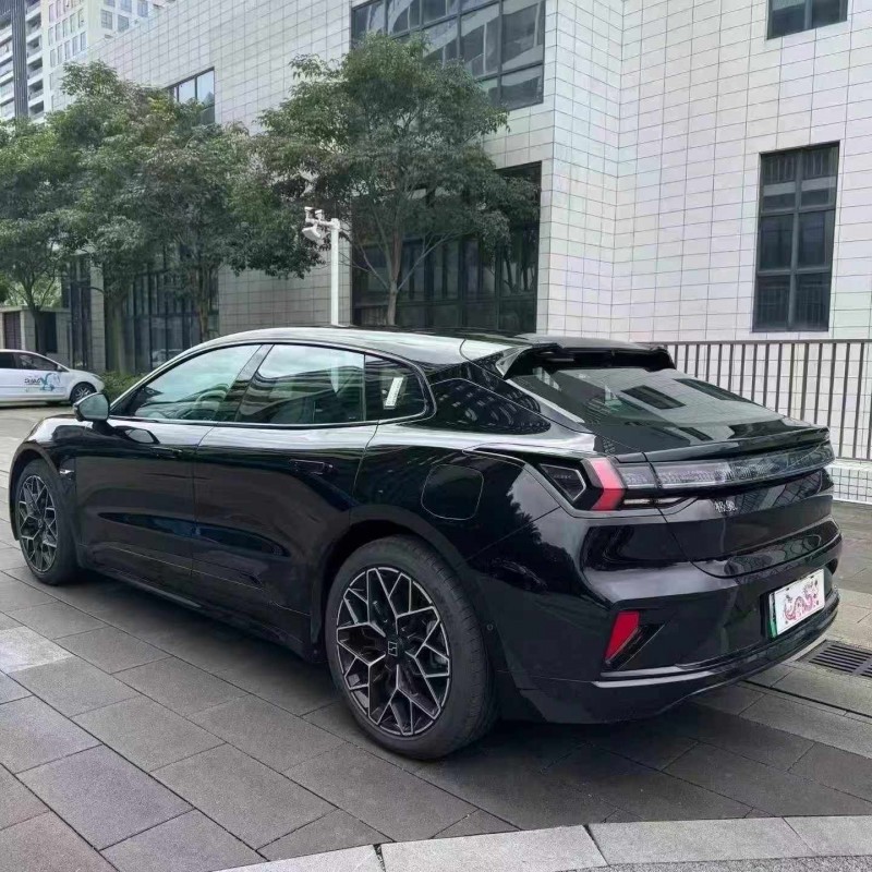 佛山24年极氪汽车0017