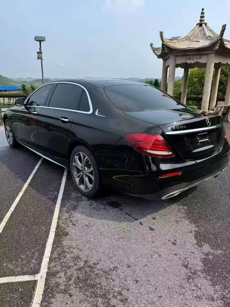 赣州20年奔驰E6