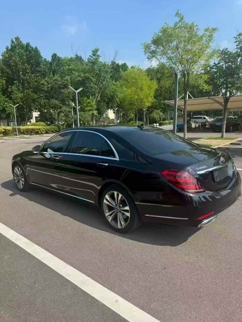 济宁20年奔驰S7