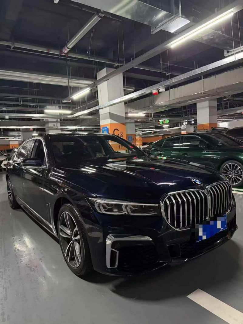 重庆21年宝马7系3