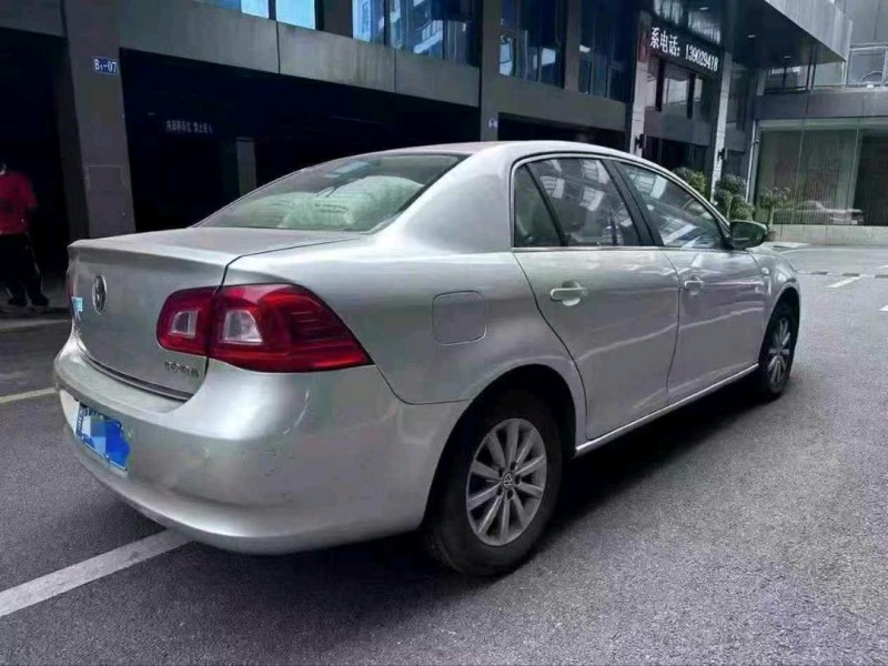 深圳11年大众宝来7