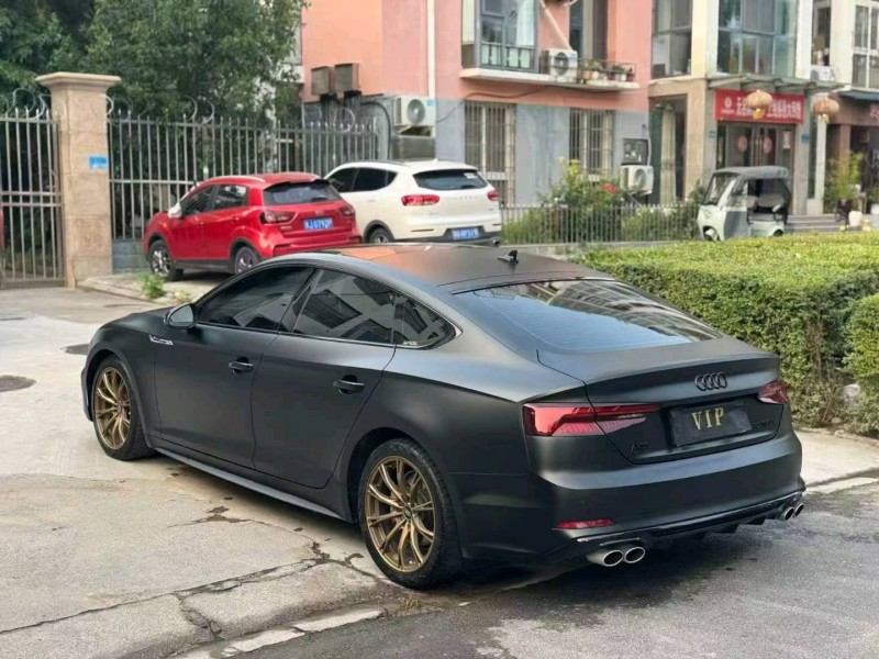新乡20年奥迪A59