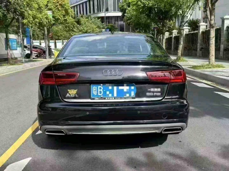 深圳17年奥迪A6L8