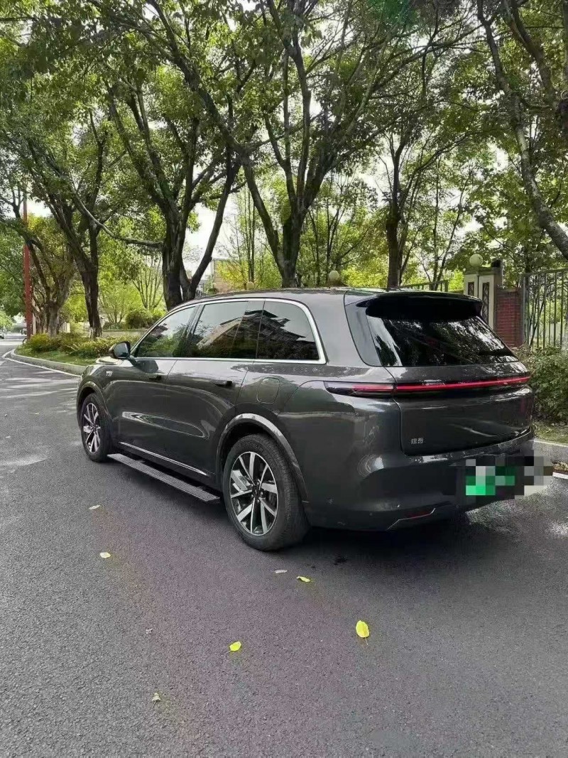 江门23年理想L88
