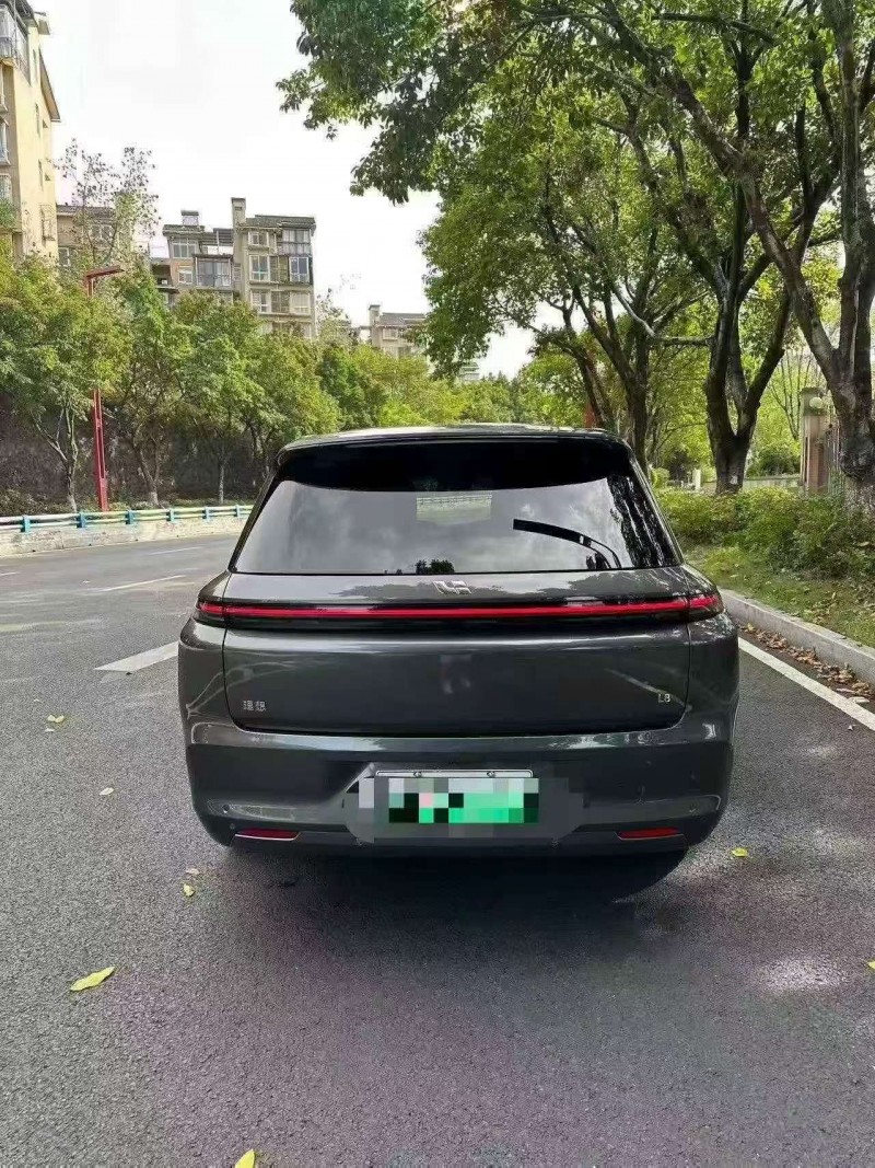 江门23年理想L89