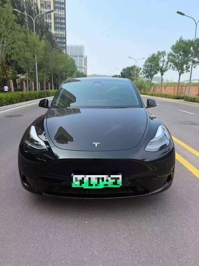 枣庄23年特斯拉MODEL Y1