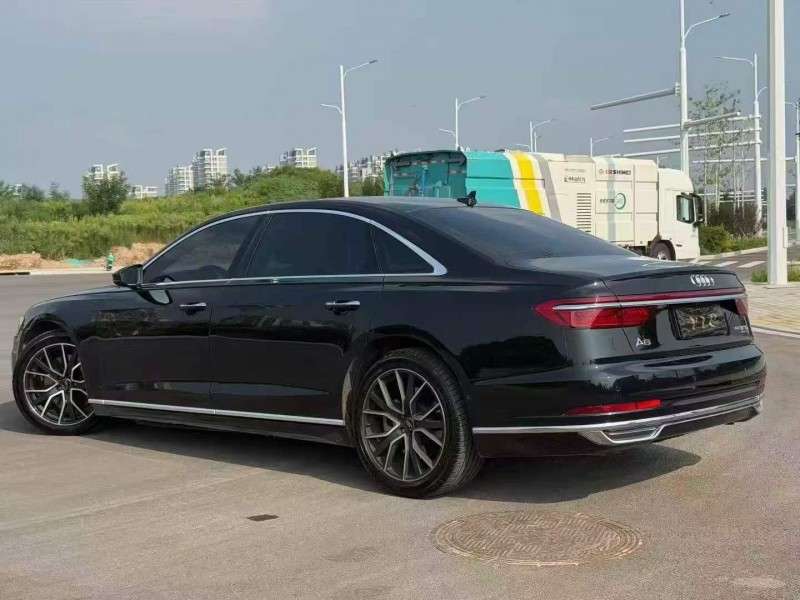 张家口20年奥迪A8L5