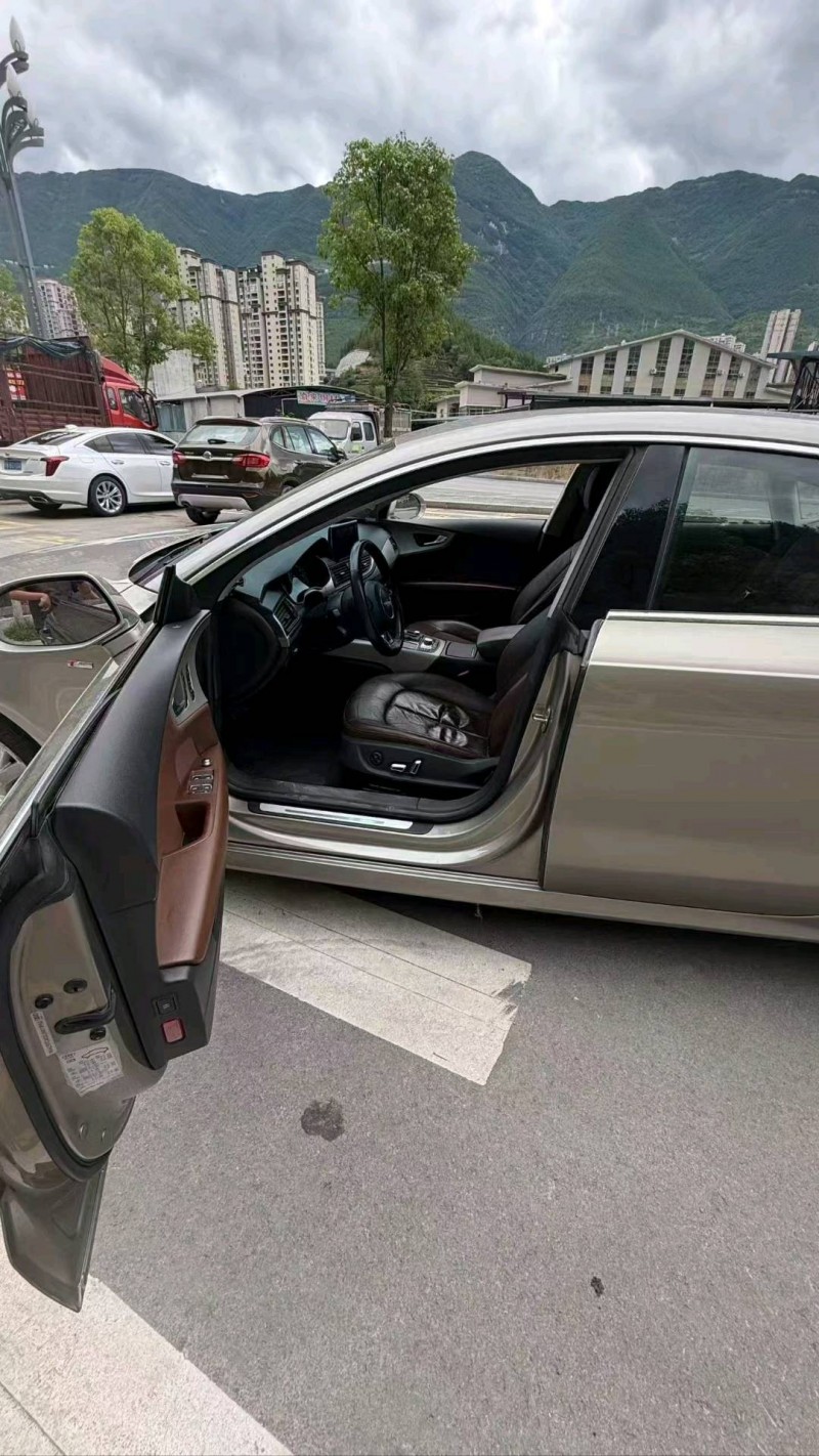 重庆17年奥迪A7L7