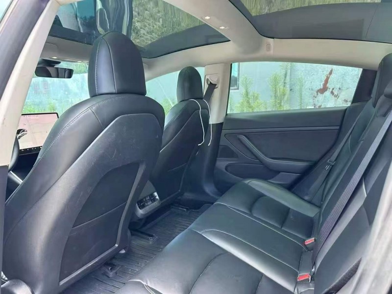 梧州20年特斯拉MODEL 34