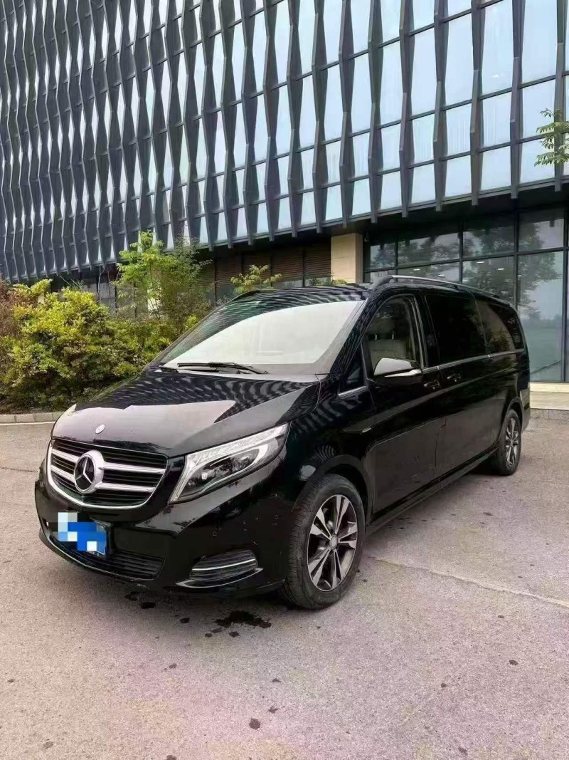 湖州17年奔驰V3