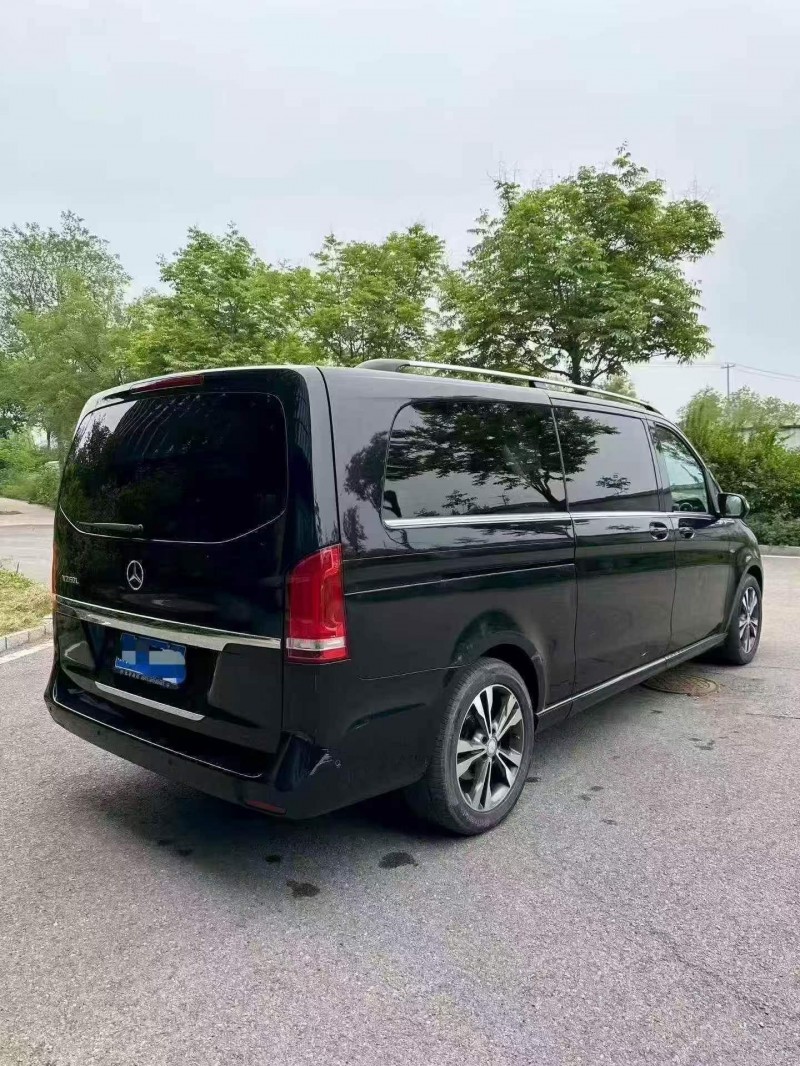 湖州17年奔驰V7