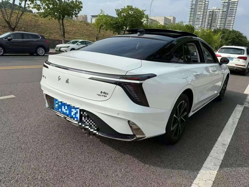 重庆25年红旗H68