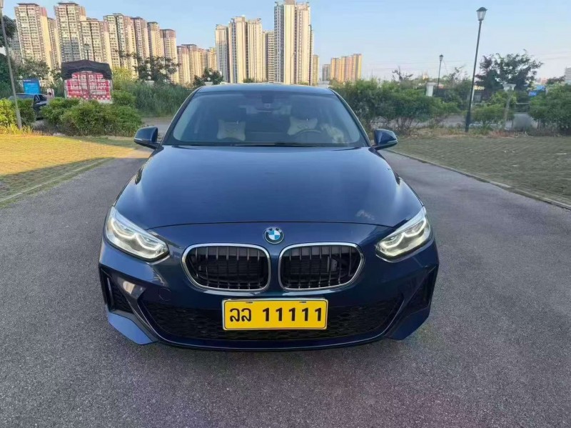 钦州23年宝马1系1
