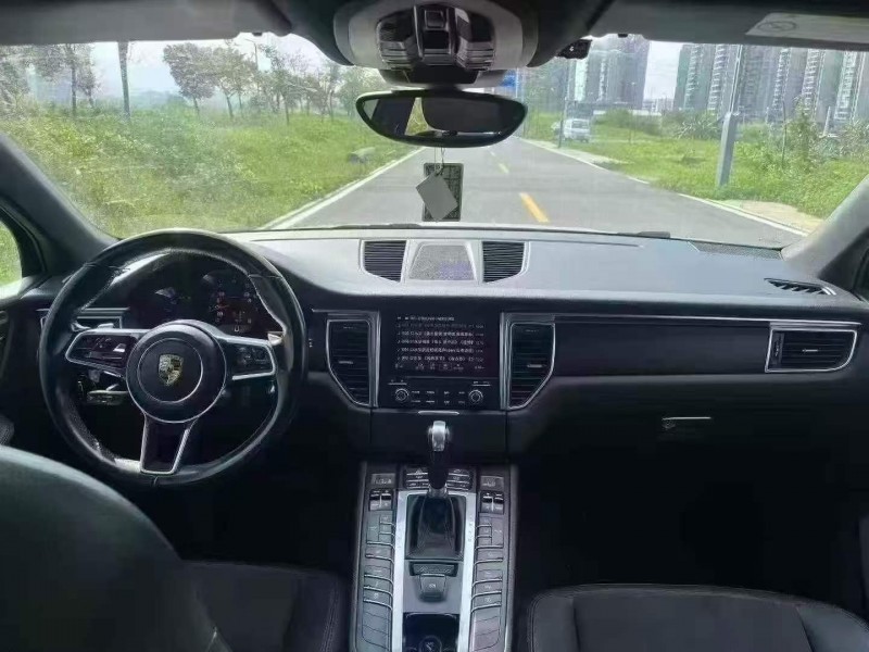 常德17年保时捷Macan4