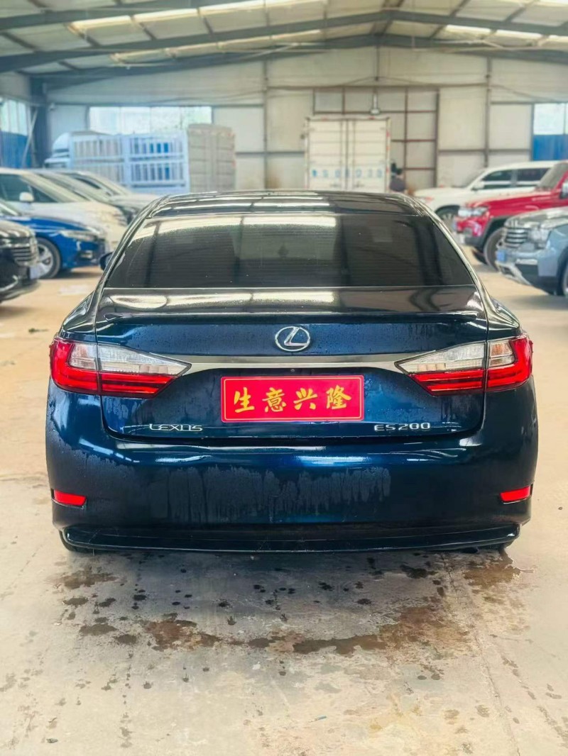新乡16年雷克萨斯ES9