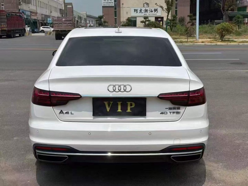 宜昌22年奥迪A4L9