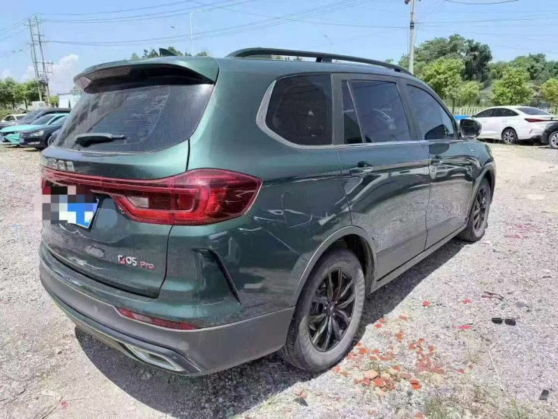 常德23年SWM斯威汽車G058