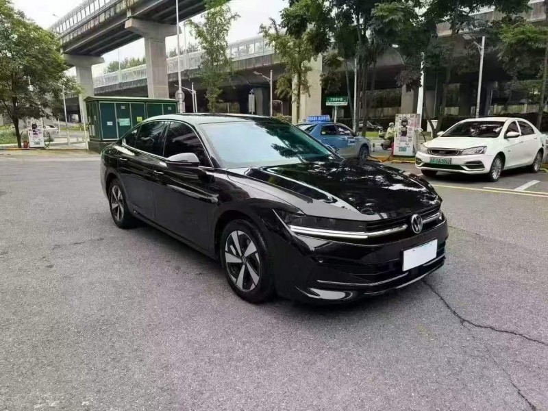 衡阳25年大众迈腾3