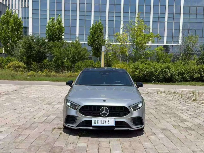 枣庄22年奔驰AMG1