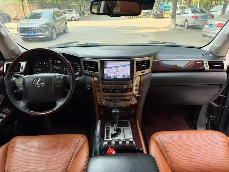 廊坊13年雷克萨斯LX9