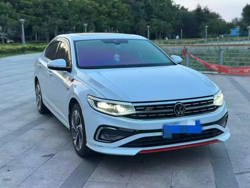 枣庄22年大众宝来3