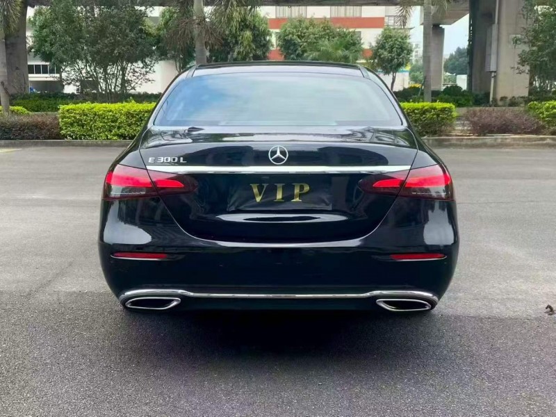 漳州21年奔驰E9