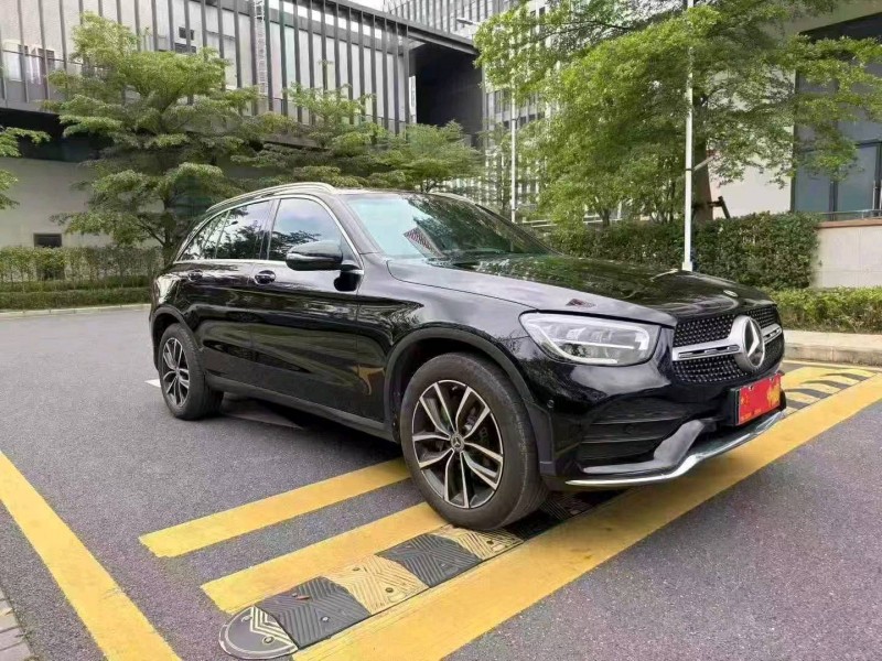 广州23年奔驰GLC2