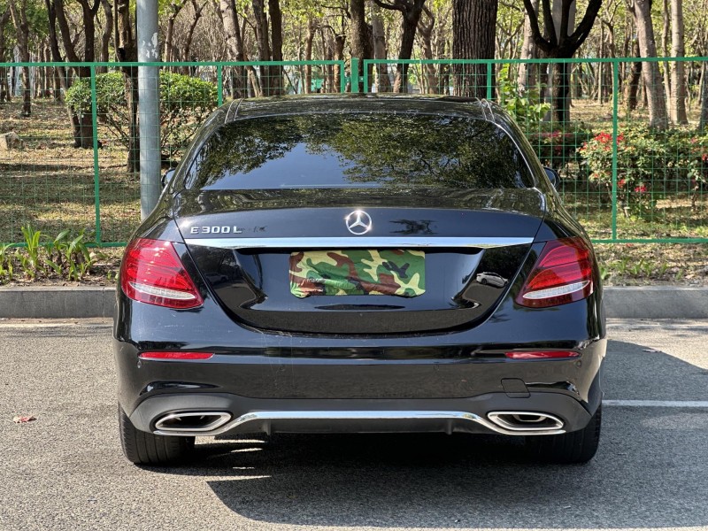 东莞20年奔驰E9