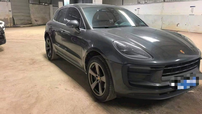 重庆25年保时捷Macan2