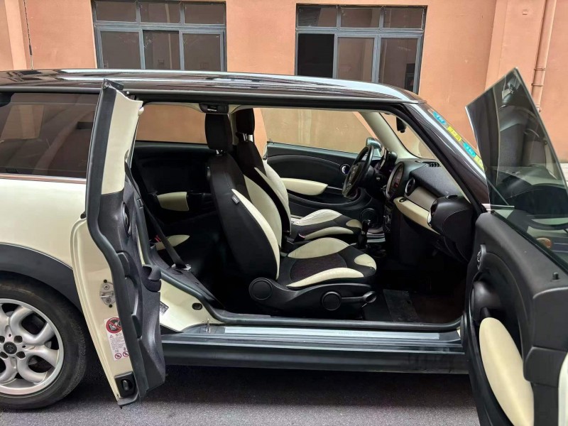 重庆12年MINICooper3