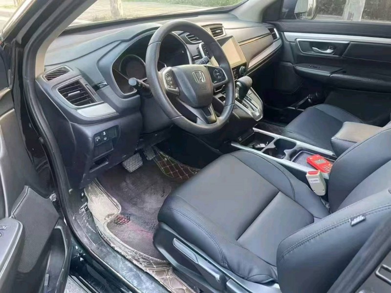鹤壁22年本田CRV9