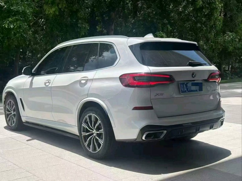 广州20年宝马X57