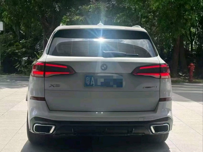 广州20年宝马X59