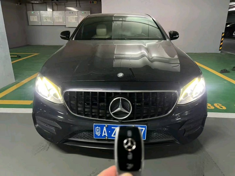 广州17年奔驰E1
