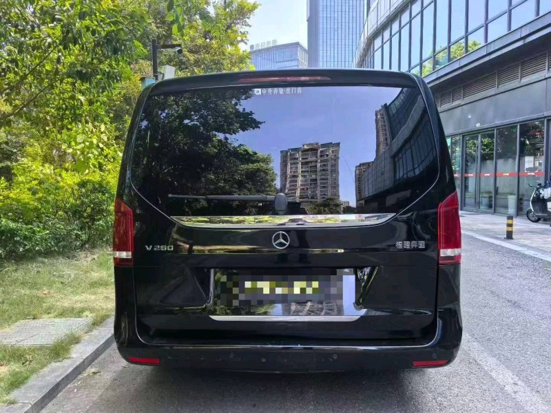 台州21年奔驰V5
