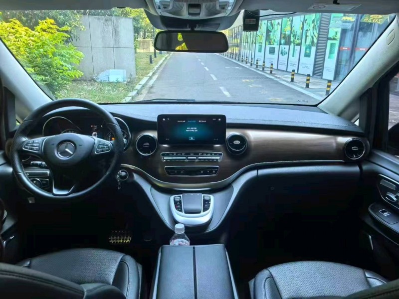 台州21年奔驰V6