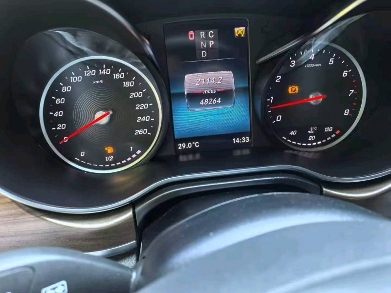 台州21年奔驰V8
