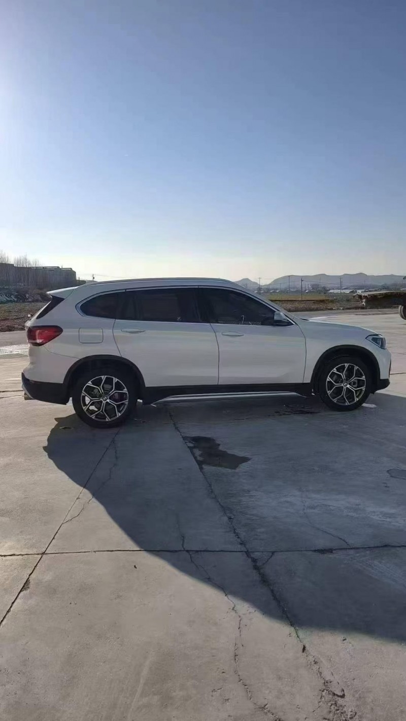 广州23年宝马X12