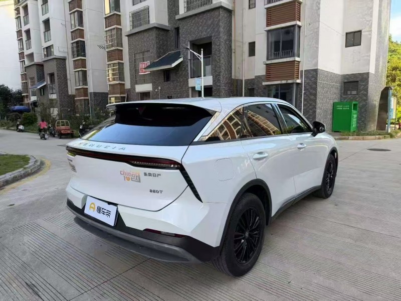 桂林23年启辰大V8