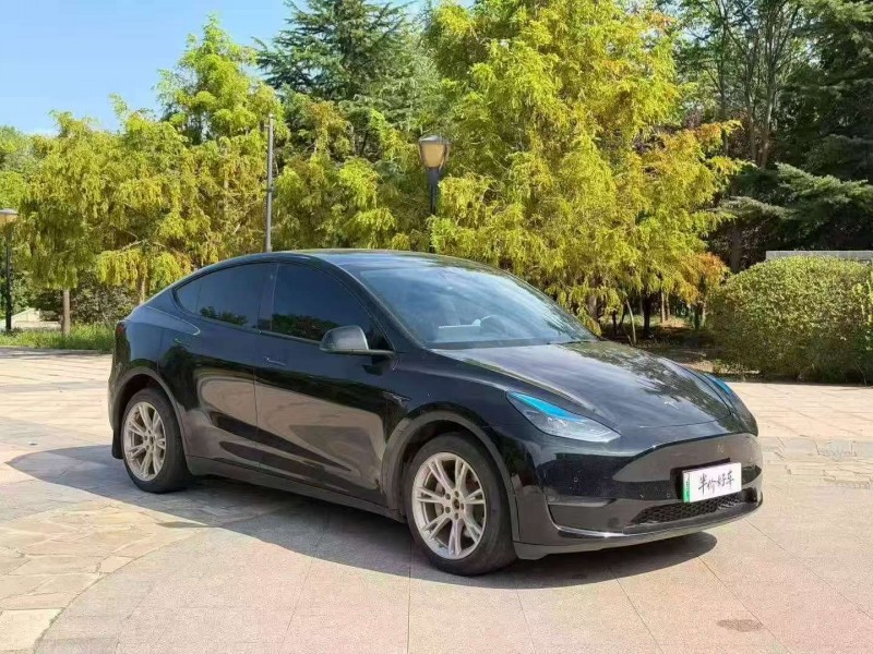 东营22年特斯拉MODEL Y3